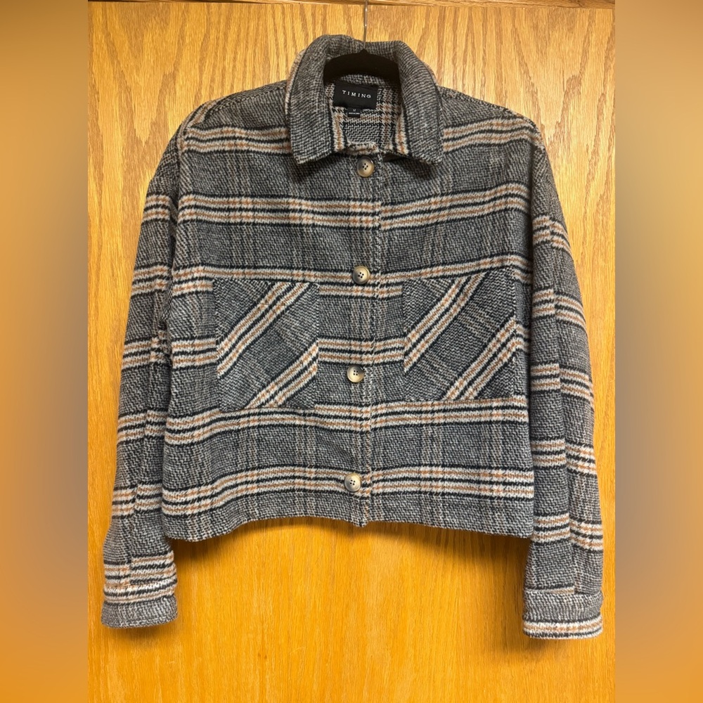 Timing Plaid Jacket in Black and Camel